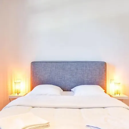 Modern 2br Gem In Ghent's Heart Apartment Ghent