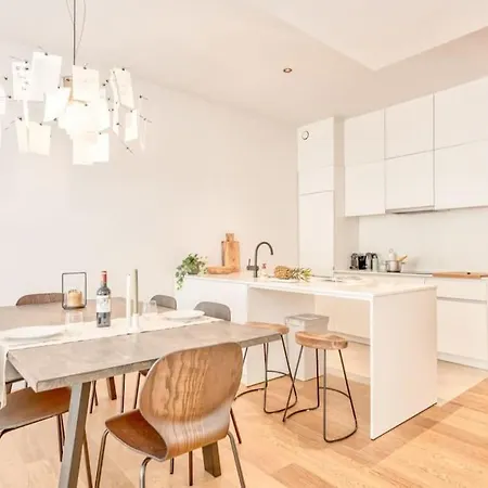 Modern 2br Gem In Ghent's Heart Apartment Ghent